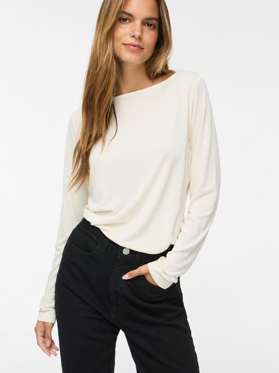TOP VILA VIMODALA NEGRO DE MANGA LARGA CON ESCOTE BARCO BEIGE