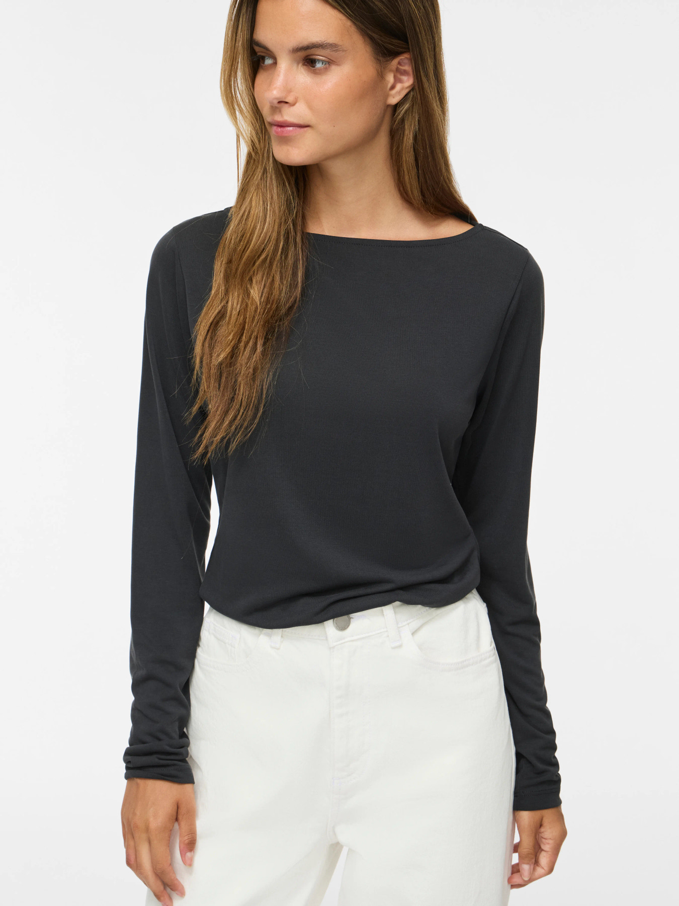 TOP VILA VIMODALA NEGRO DE MANGA LARGA CON ESCOTE BARCO NEGRO